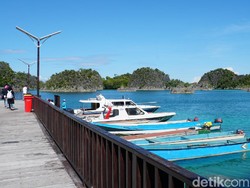 Surga Indonesia Sedang Sepi-sepinya, Kala Piaynemo 0 Turis