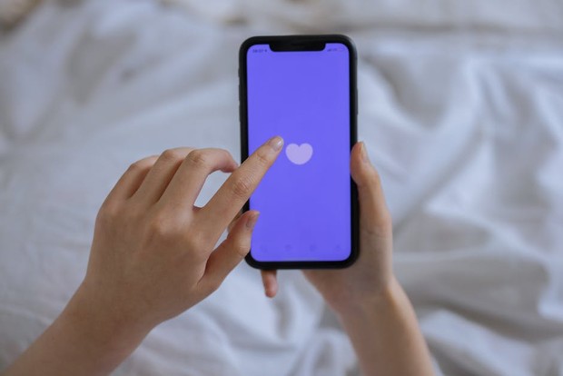 Scammer / foto : pexels.com/cottonbro