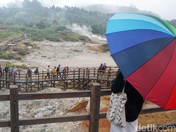 Wisata ke Dieng Saat Musim Hujan, Siapa Takut? Ini 10 Tipsnya
