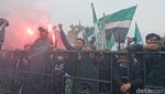 Tumpah Ruah Suporter Sambut Skuad Super Elja