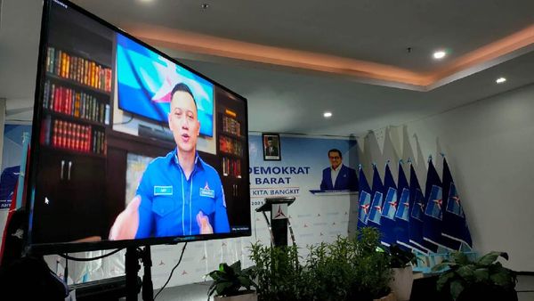 AHY Tularkan Kesetiaan Kader Demokrat Papua Barat