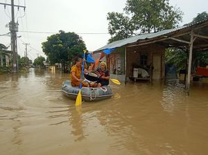 Diguyur Hujan, 7 Kecamatan di Sergai Terendam Banjir Diguyur Hujan, 7 Kecamatan di Sergai Terendam Banjir