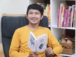 Semesta Luruh Semesta Tumbuh Tak Sekadar Buku Kesehatan Mental