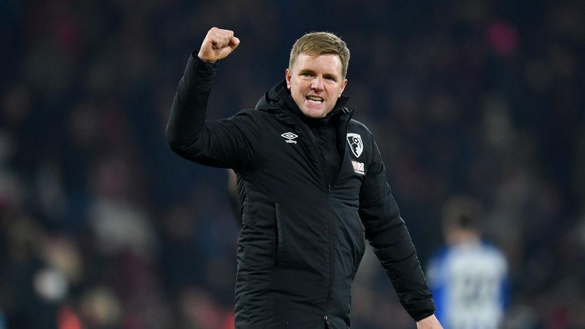 Howe saat masih melatih Bournemouth. Foto: Getty Images/Dan Mullan