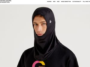 Brand Italia Jual Hijab Unisex Jadi Kontroversi, Netizen Bingung dan Tertawa Brand Italia Jual Hijab Unisex Jadi Kontroversi, Netizen Bingung dan Tertawa
