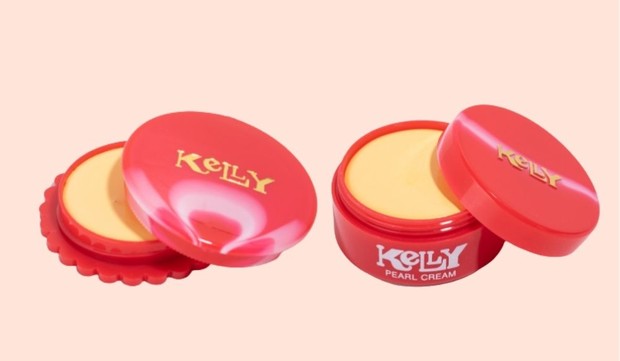 Krim Kelly tersedia dalam dua ukuran dengan harga yang super murah (foto: shopee.co.id/kellycosmeticsofficial)