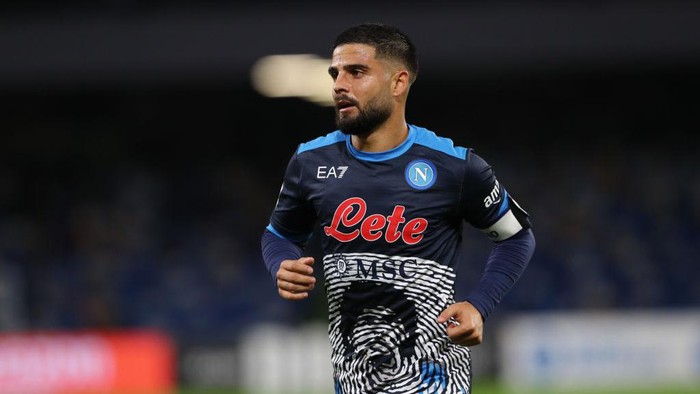 NAPLES, ITALY - NOVEMBER 07: Lorenzo Insigne of SSC Napoli during the Serie A match between SSC Napoli v Hellas Verona FC at Stadio Diego Armando Maradona on November 07, 2021 in Naples, Italy. (Photo by Francesco Pecoraro/Getty Images)