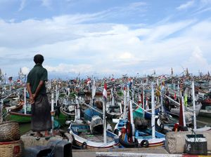 Kemenhub Dorong Penetapan Gaji Pokok Awak Kapal RI Kemenhub Dorong Penetapan Gaji Pokok Awak Kapal RI