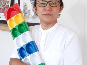 Unik! Pria Ini Kumpulkan Ratusan Profil Dedemit di Jabar