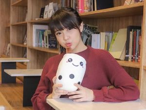 Meutia Amanda Bocorkan Bakal Ada Kehebohan dengan Ariel NOAH Akhir Tahun Ini Meutia Amanda Bocorkan Bakal Ada Kehebohan dengan Ariel NOAH Akhir Tahun Ini