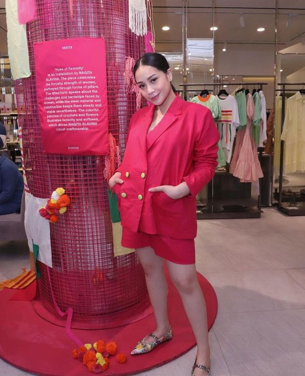 Nagita Slavina membuka bisnis fashion baru/instagram/shopatmasari Nagita Slavina membuka bisnis fashion baru