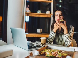 Berat Badan Tak Kunjung Turun? 5 Pola Makan Ini Bisa Jadi Penyebabnya