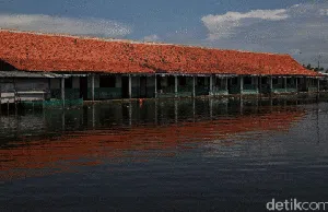 Potret Muram Sekolah di Kabupaten Bekasi yang Terdampak Banjir Rob