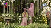 8 Momen Siraman Ria Ricis, Diwarnai Tangis Haru saat Meminta Restu