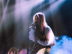 Fun Fact: Stephanie Poetri Takut Nyanyi di Panggung Gegara Ini