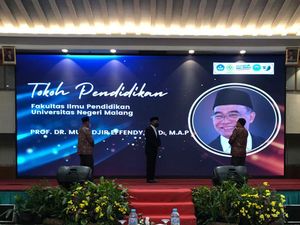 Menko PMK Muhadjir Effendy Dinobatkan Jadi Tokoh Pendidikan