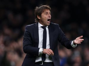 Conte Kesal dengan Rapat-rapat Bahas COVID-19