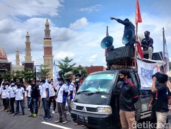 Buruh Majalengka Tuntut UMK Naik Rp 550 Ribu