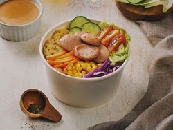 Salad Bowl Pakai Topping Sosis Kanzler, Tertarik Coba?