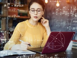 Orang Cerdas Ternyata Bisa Dilihat dari Kesehariannya, Ini 8 Tandanya