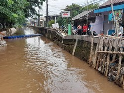 detikcom Do Your Magic: Cerita Warga Kebanjiran Saat Tanggul Kali Baru Jebol
