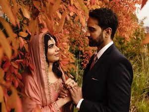 Malala Pernah Tak Mau Menikah, Ini Sosok Suami Ganteng yang Merebut Hatinya Malala Pernah Tak Mau Menikah, Ini Sosok Suami Ganteng yang Merebut Hatinya