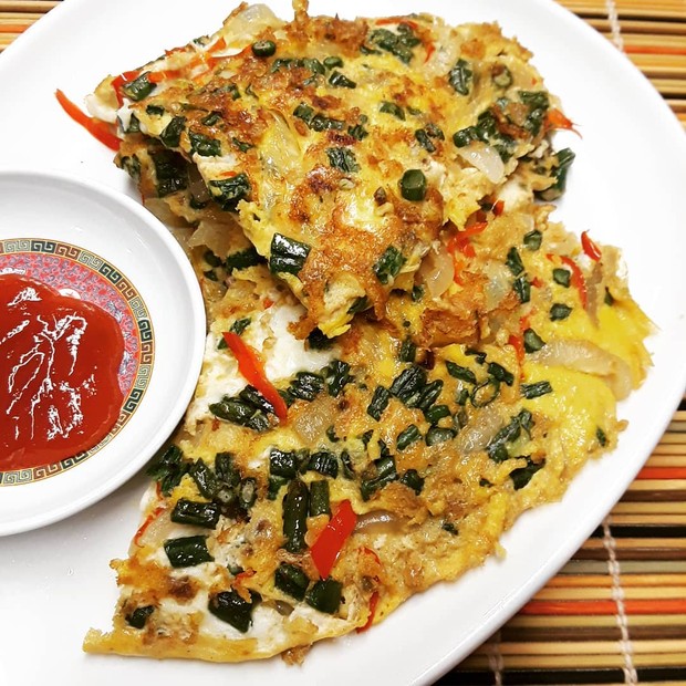 Omelet kacang panjang/ Foto: Instagram.com/baba_nyonya_peranakans