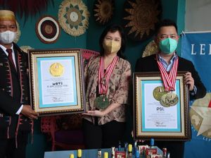 PT Puff Sains Lab & MOVI Terima Anugerah Prestasi Rekor dari LEPRID