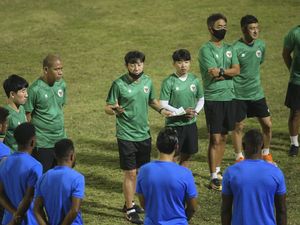 Liga Indonesia di Luar 5 Besar Asia Tenggara dan Pinta Shin Tae-yong