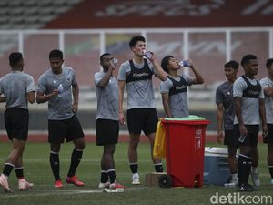 Tinggi Banget! Ini Potret Elkan Baggott Latihan Bareng Timnas