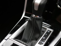 Cara Nyetir Mobil Matic di Tanjakan Curam