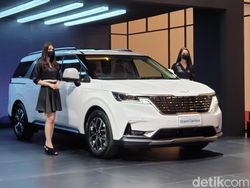 Kia Luncurkan 3 Mobil di GIIAS: Grand Carnival, Seltos Diesel, dan Seltos GT Line