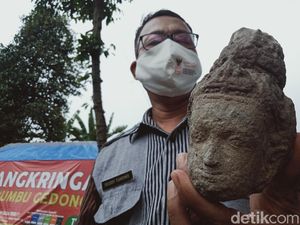 Jegagik! Kepala Arca Ditemukan di Proyek Kolam Renang Klaten