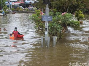 Banjir Kalbar, Ini 4 Kabar Terkini dari Sintang Banjir Kalbar, Ini 4 Kabar Terkini dari Sintang
