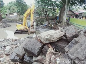 Ratusan Batu Candi Ditemukan dari Proyek Kolam Klaten Diduga Patirtan