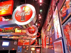 Formula Rahasia Coca-Cola Disimpan Dalam Brankas dengan Penjagaan Super Ketat