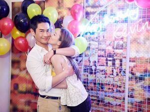 Mesranya! Grace Chan Akui Masih Tergila-gila dengan Kevin Cheng Usai 3 Tahun Nikah Mesranya! Grace Chan Akui Masih Tergila-gila dengan Kevin Cheng Usai 3 Tahun Nikah
