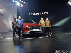 Kelilingi GIIAS 2021, Airlangga: Mobil Baru Bagus-bagus Kelilingi GIIAS 2021, Airlangga: Mobil Baru Bagus-bagus