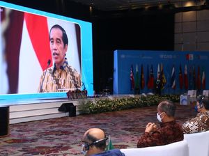 Jokowi Sebut Strategi Gas-Rem Saat Pandemi Sukses Pulihkan Industri