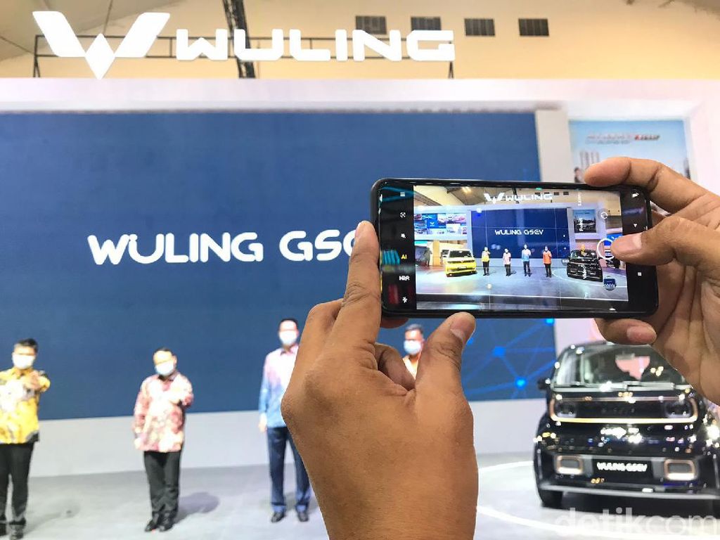 Wuling Buka Peluang Produksi Beberapa Model Mobil Listrik di Pabrik Indonesia
