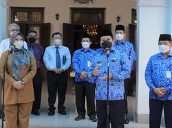 Pemkot Tangerang Beri 6 Aplikasi Smart City ke Pemkab Pandeglang