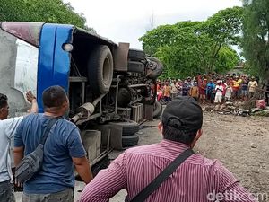 Penampakan Kecelakaan Beruntun di Sragen, Bus vs Dua Minibus Ringsek