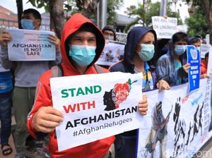 Pengungsi Afghanistan Ingin ke Negara Tujuan Setelah 11 Tahun Transit di Jatim Pengungsi Afghanistan Ingin ke Negara Tujuan Setelah 11 Tahun Transit di Jatim
