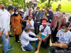Bantu Penyandang Disabilitas Mandiri, Banyuwangi Salurkan Bantuan Kaki Palsu