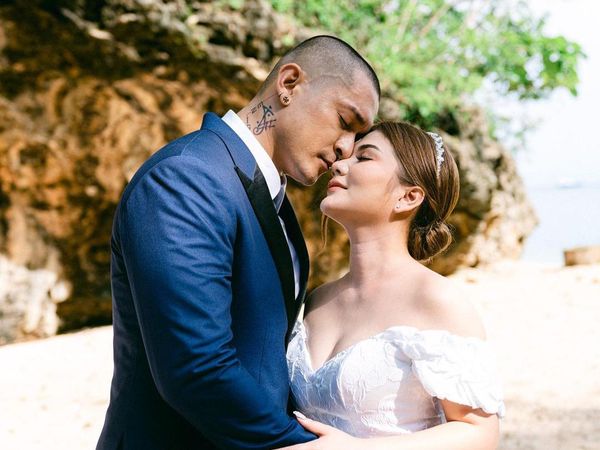 10 Foto Pernikahan Miller Khan dan Farina Rebecca, Digelar di Resort Bali