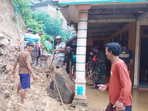 Rentetan Longsor di Trenggalek Terjadi di 5 Titik