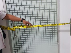 Kasus Pelecehan Mahasiswi, Ruang Dekan FISIP Unri Dipasangi Garis Polisi