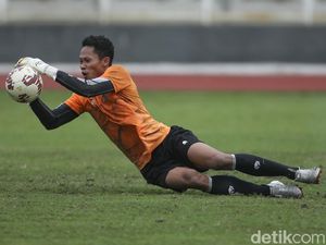Masa Transisi Cari Kiper Terbaik Timnas: Syahrul Trisna Jawabannya?