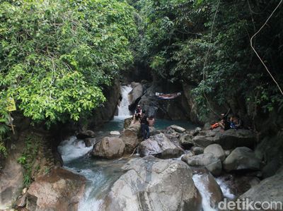 Potret Wisata Alam Hits di Bogor, Bikin Hati Adem