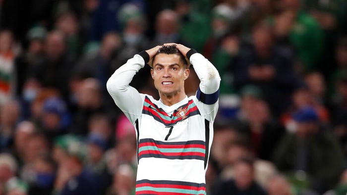 Portugals Cristiano Ronaldo reacts after a missed chance to score during the World Cup 2022 group A qualifying soccer match between the Republic of Ireland and Portugal at the Aviva stadium in Dublin, Thursday, Nov. 11, 2021. (AP Photo/Peter Morrison)